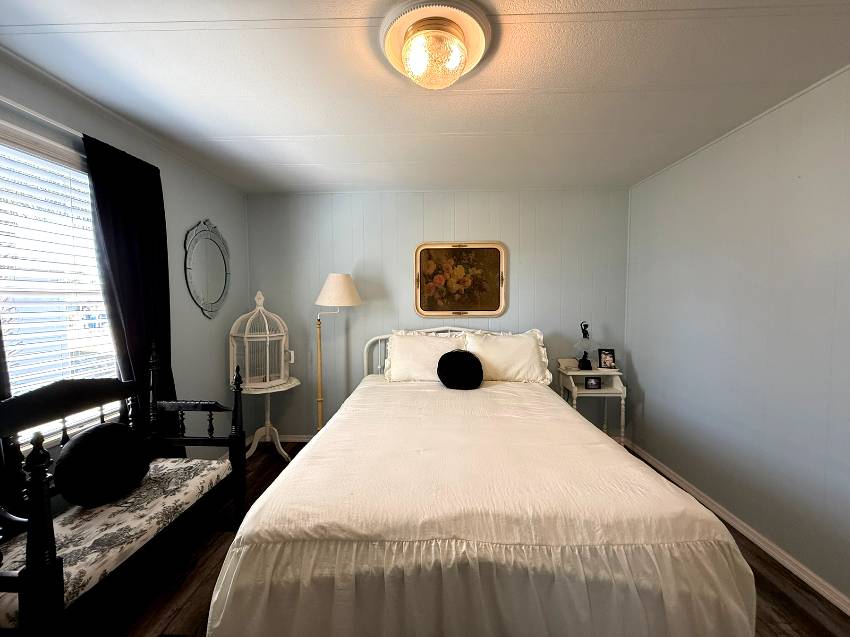 583 Bayshore Dr a Ellenton, FL Mobile or Manufactured Home for Sale